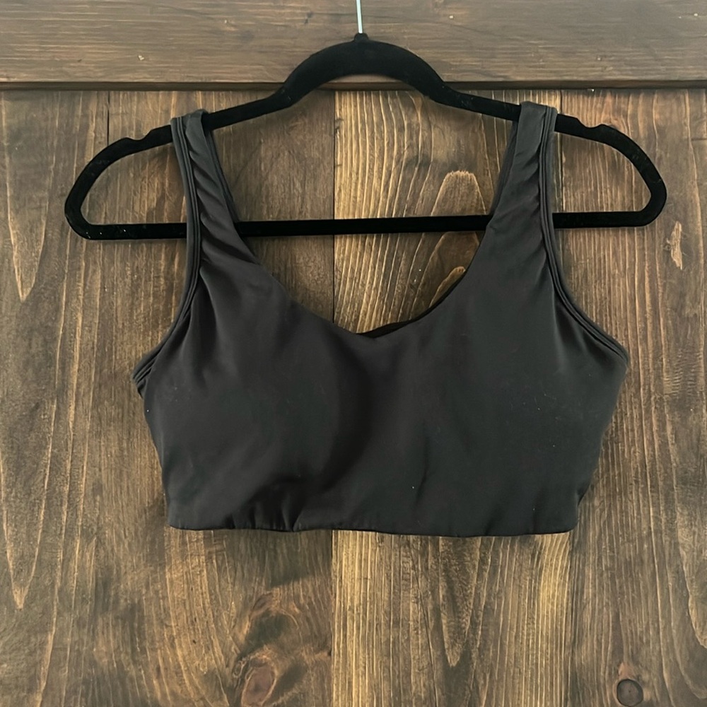 Paragon scoop neck sports bra.